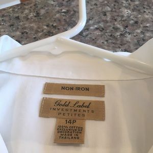 SOLD🌹🌹white shirt,  Gorgeous hand Sewn.SOLD